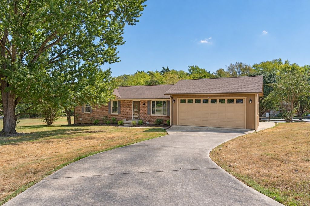 408 Willis Pass, Mount Juliet