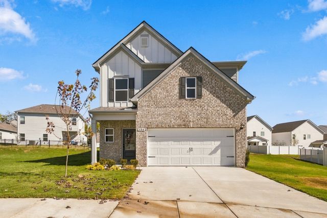 504 Coffee Ct, Gallatin