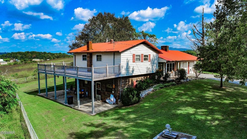 450 Cottage Way, Parrottsville