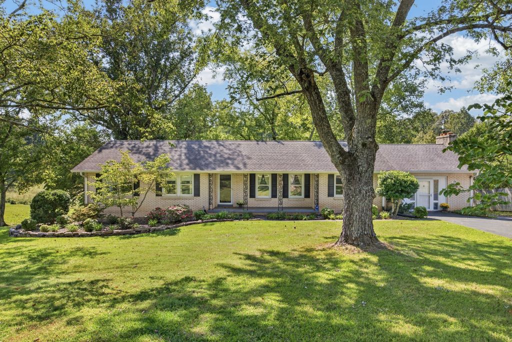 359 Cc Camp Rd, Cookeville