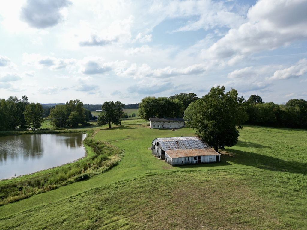2785 Leighs Chapel Rd, Greenville