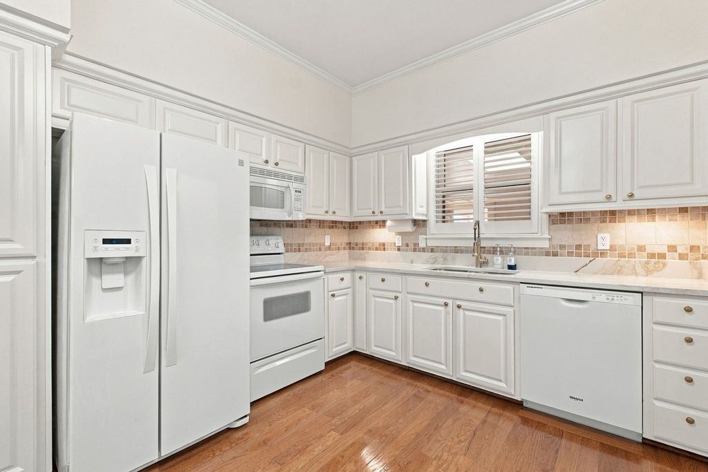 3380 Hillsboro Pike, Nashville
