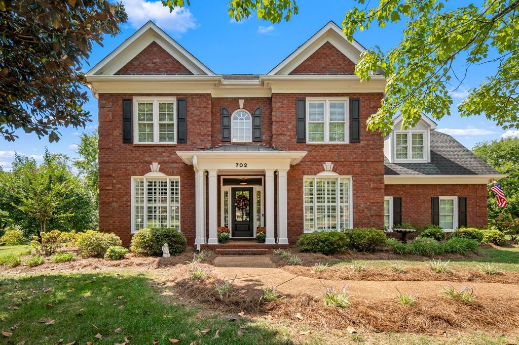 702 Prince Edward Ct, Murfreesboro
