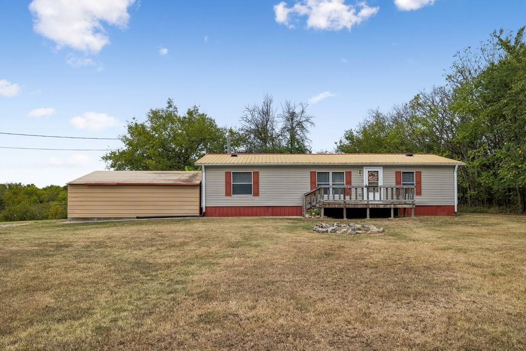 20 Bourn Ln, Brush Creek