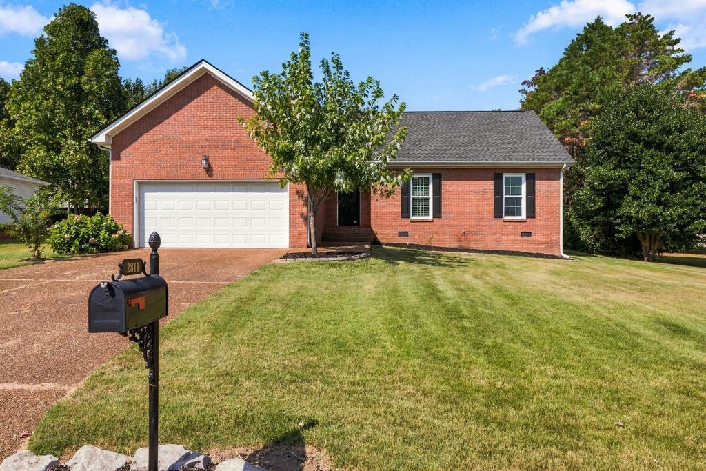 2811 Candlewicke Dr, Spring Hill