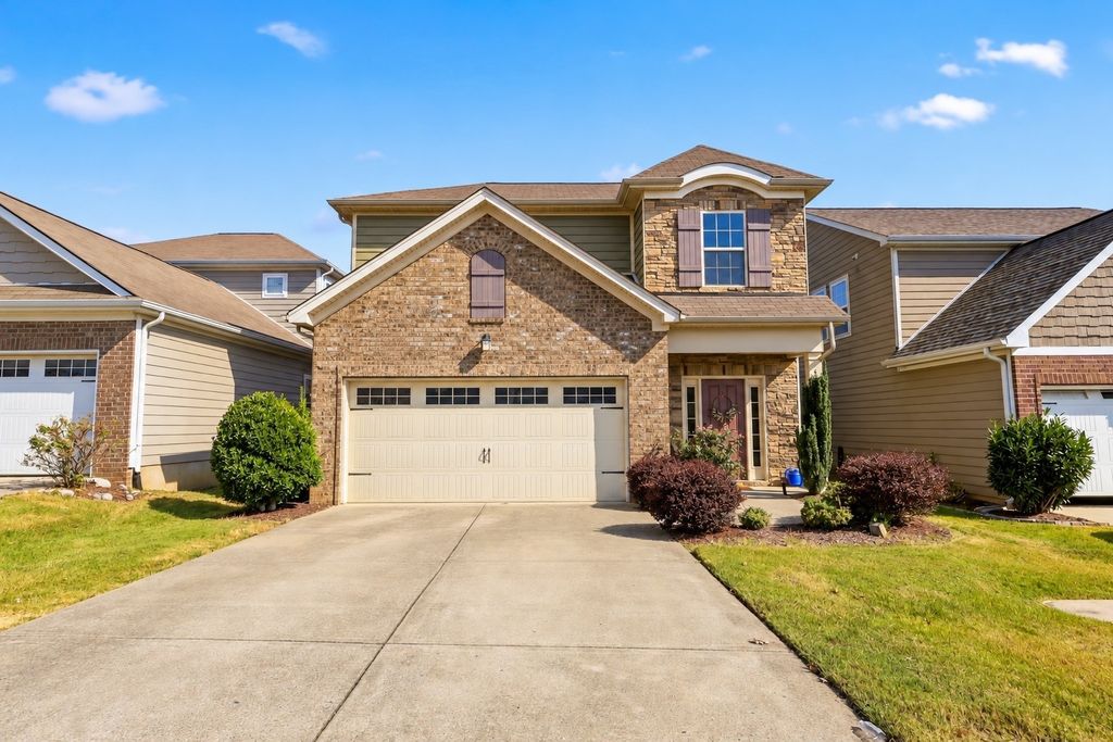 1025 Hemlock Dr, Spring Hill