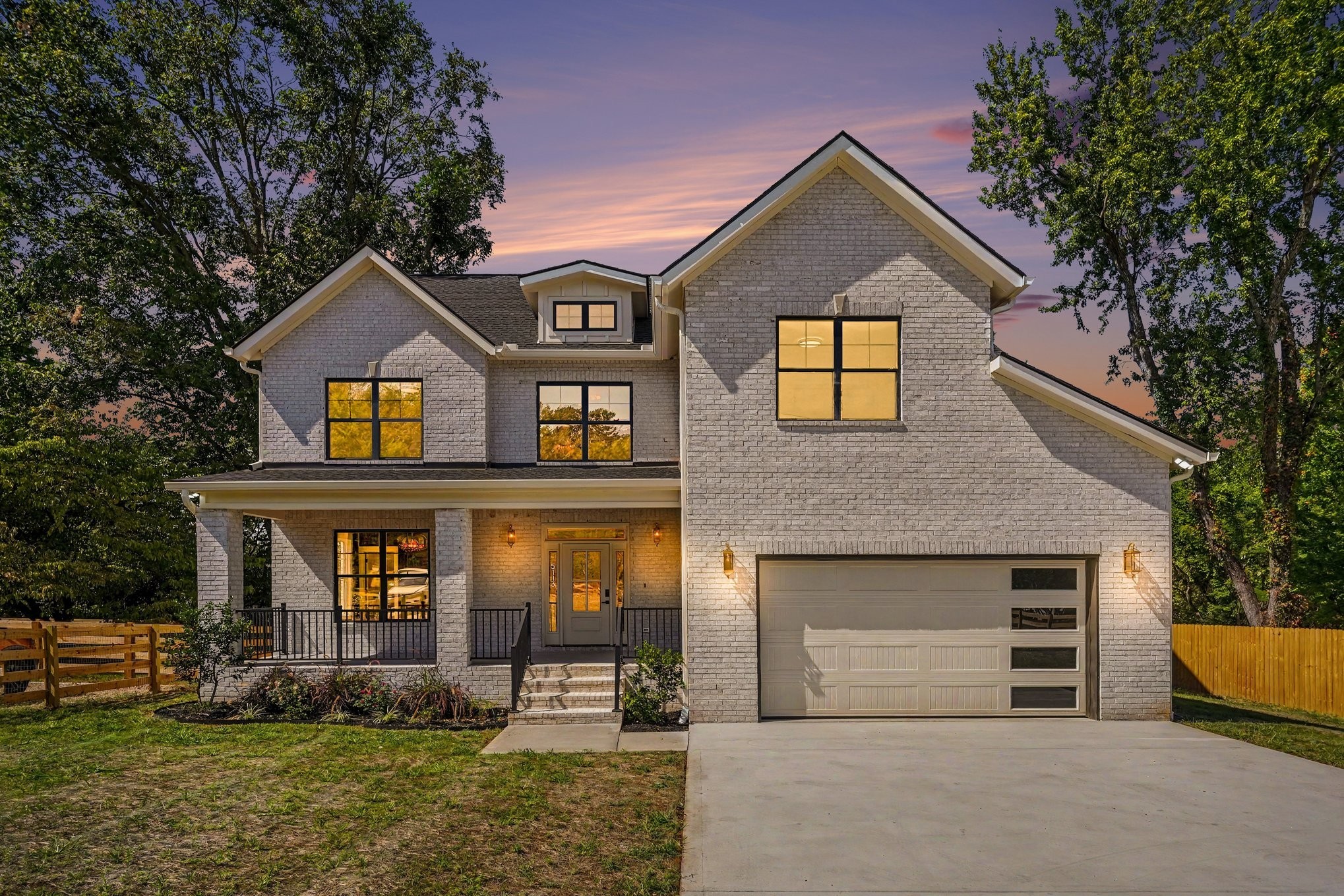 Photo of Listing #3597505
