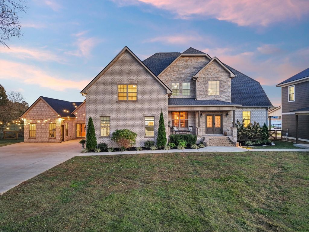 4999 Crescent Ln, Murfreesboro