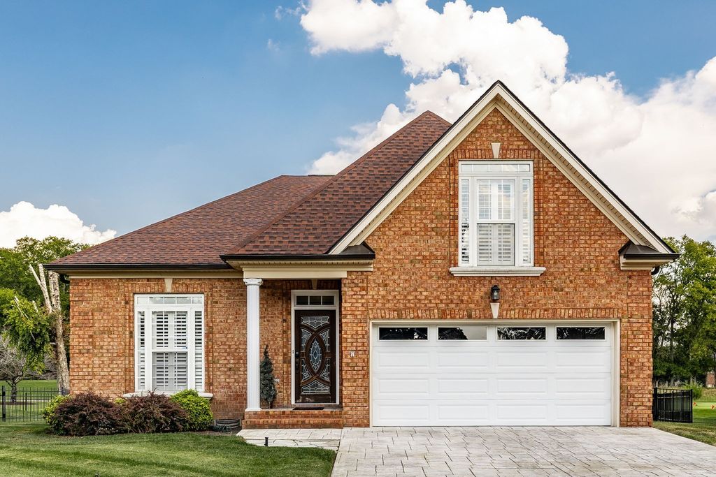 1119 Fairvue Village Ln, Gallatin