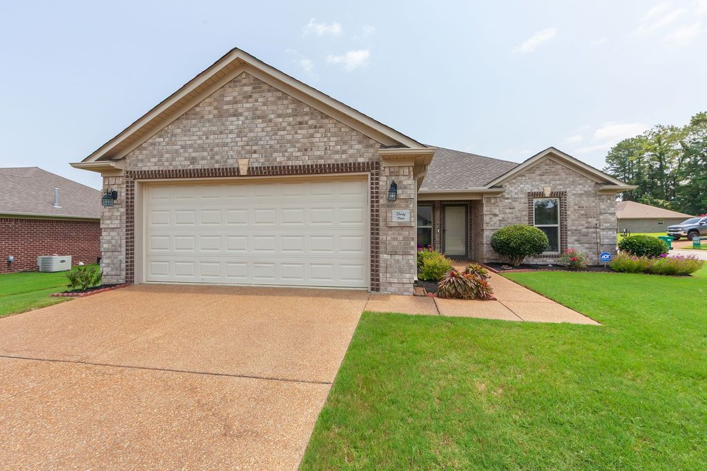 44 Little Brook Ln, Jackson