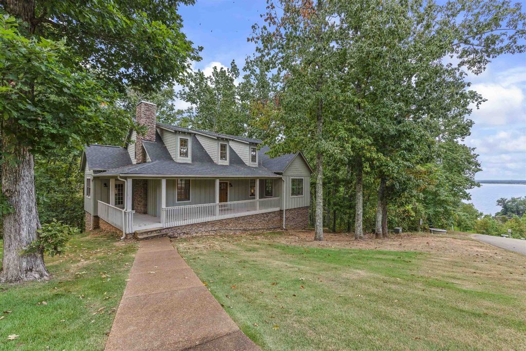 105 Gentle Ridge Way, Savannah