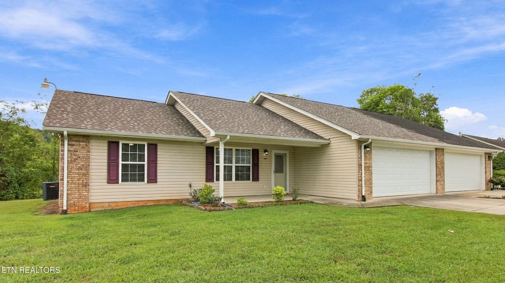 253 Dumplin Lane, Kodak