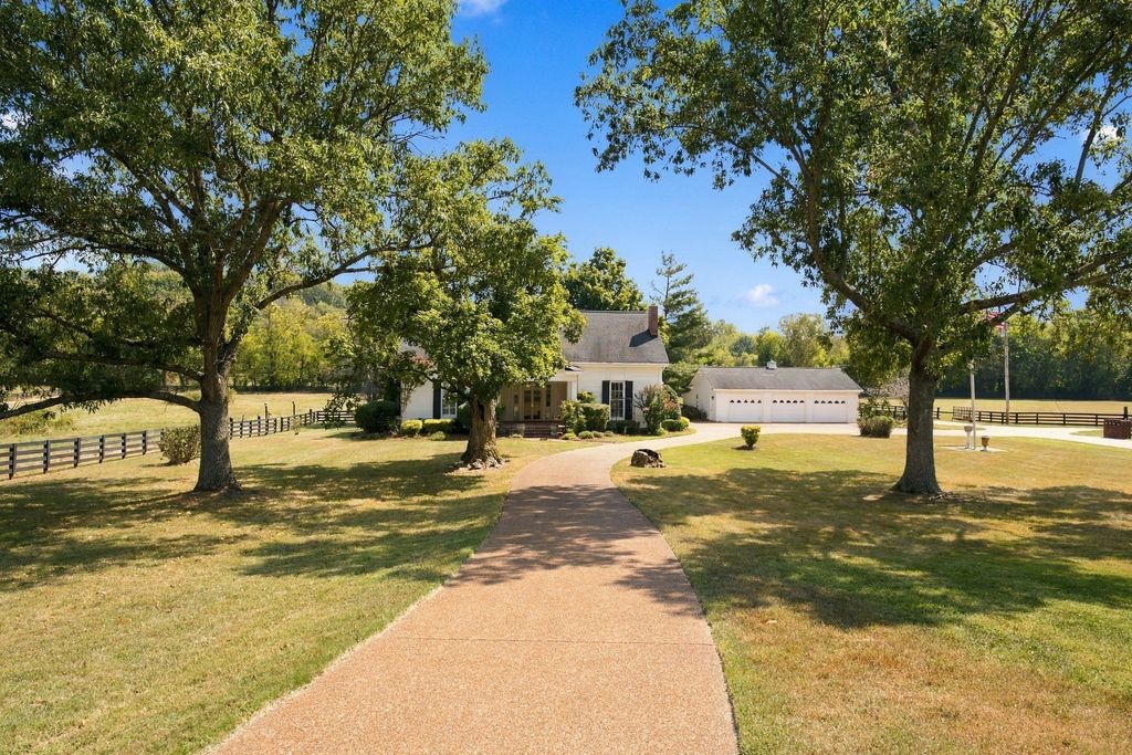 8954 Horton Hwy, College Grove