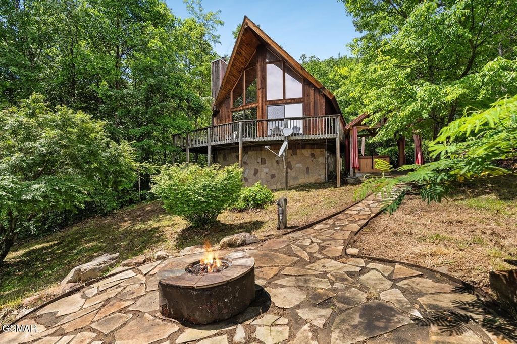 2295 Bluff Mountain Road, Sevierville