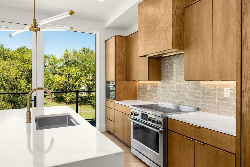 321 31st Ave N B13(a), Nashville