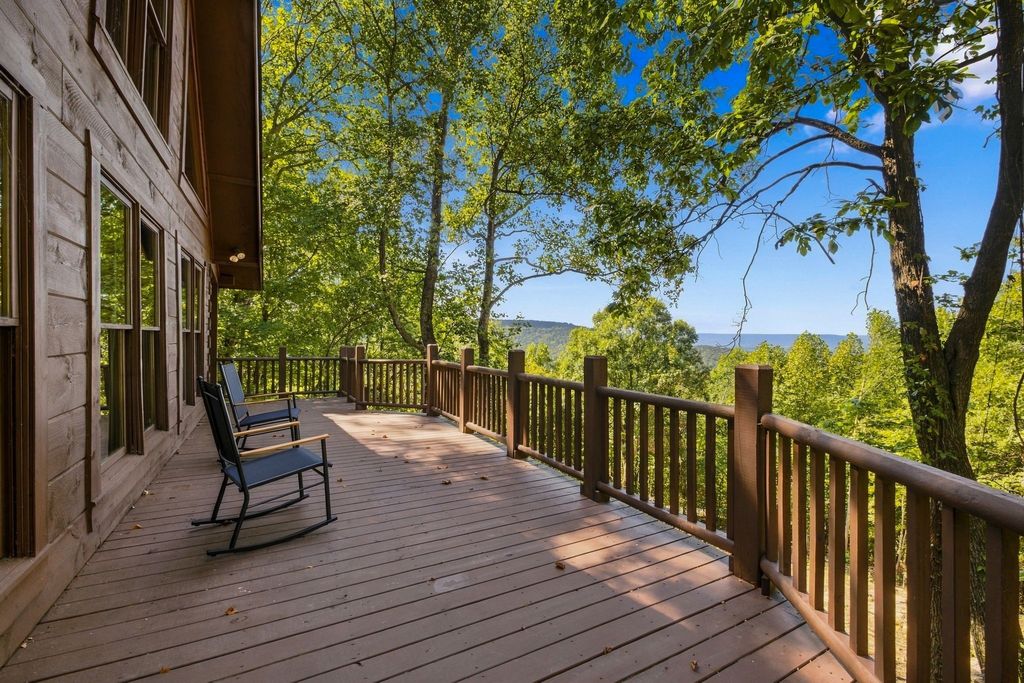 256 Vista Vue Trl, Pelham