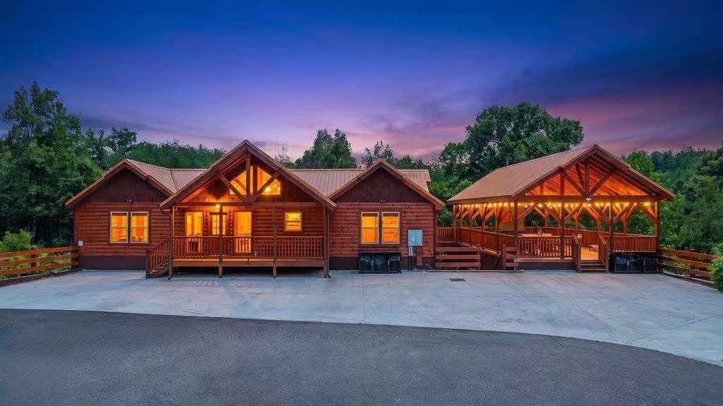 886 Bethlehem Way, Sevierville