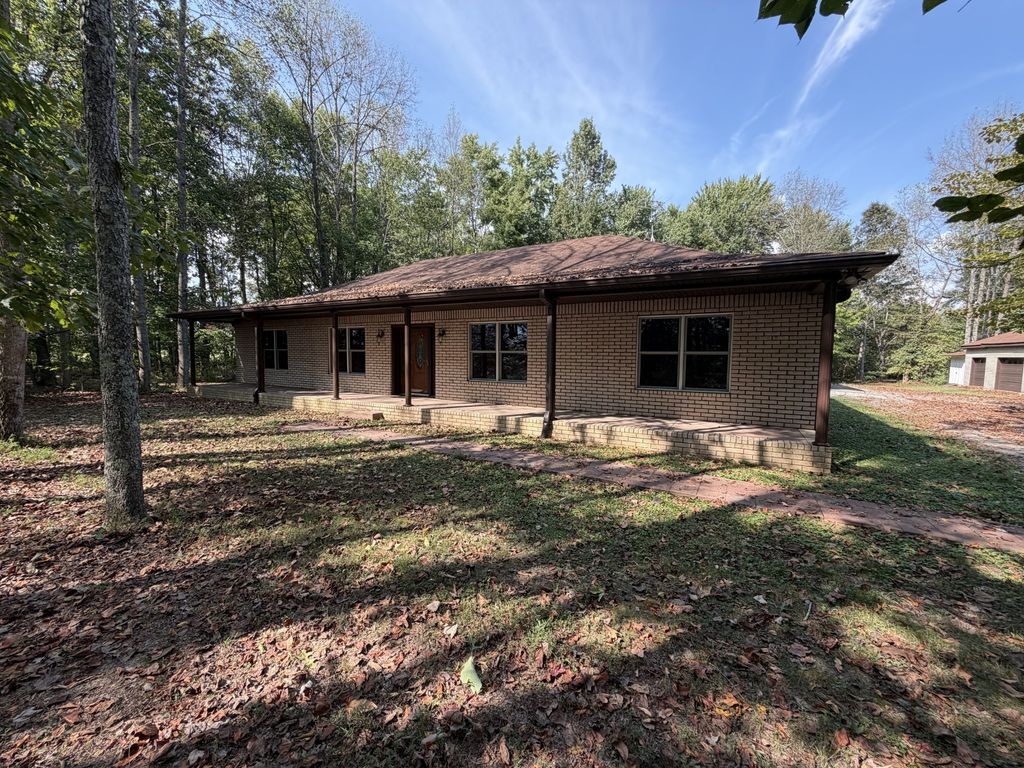 2317 Macedonia Cir, Red Boiling Springs