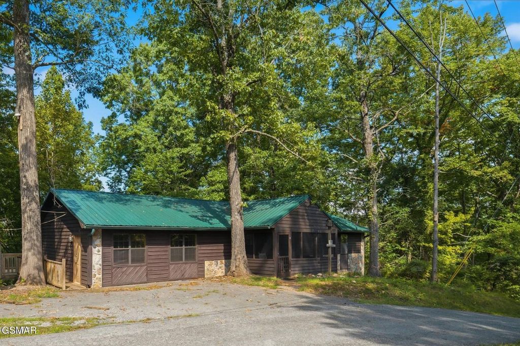 759 Ridgefield Drive, Sevierville