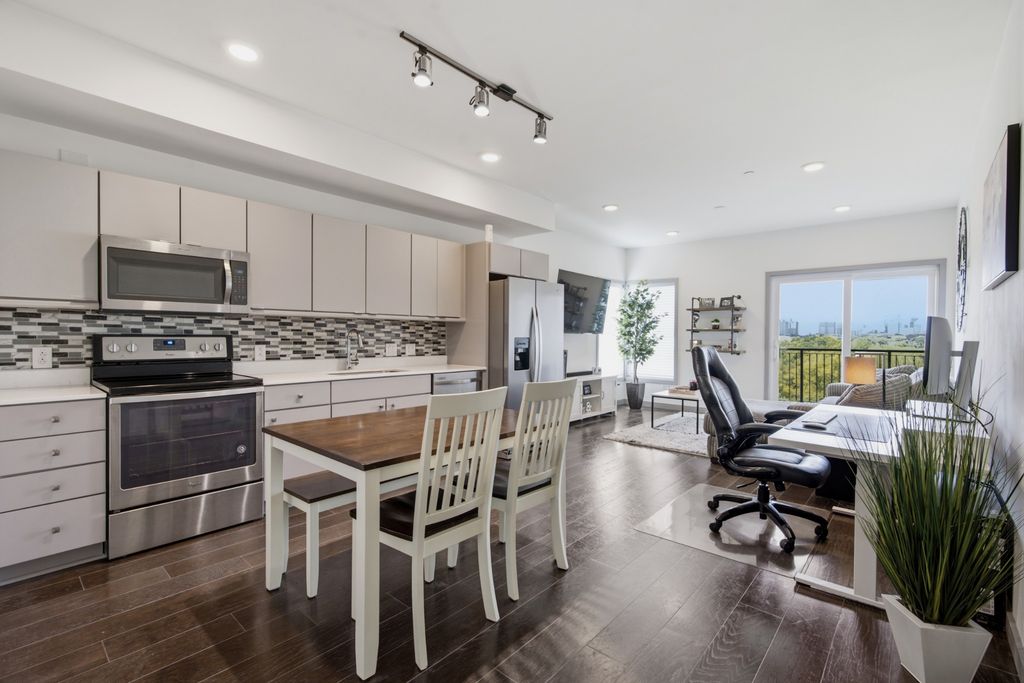 400 Herron Dr 309, Nashville