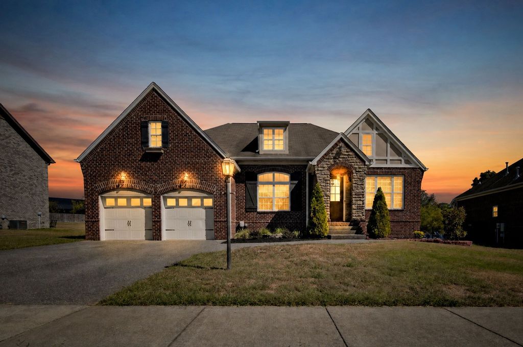 2513 Hessey Pass, Mount Juliet