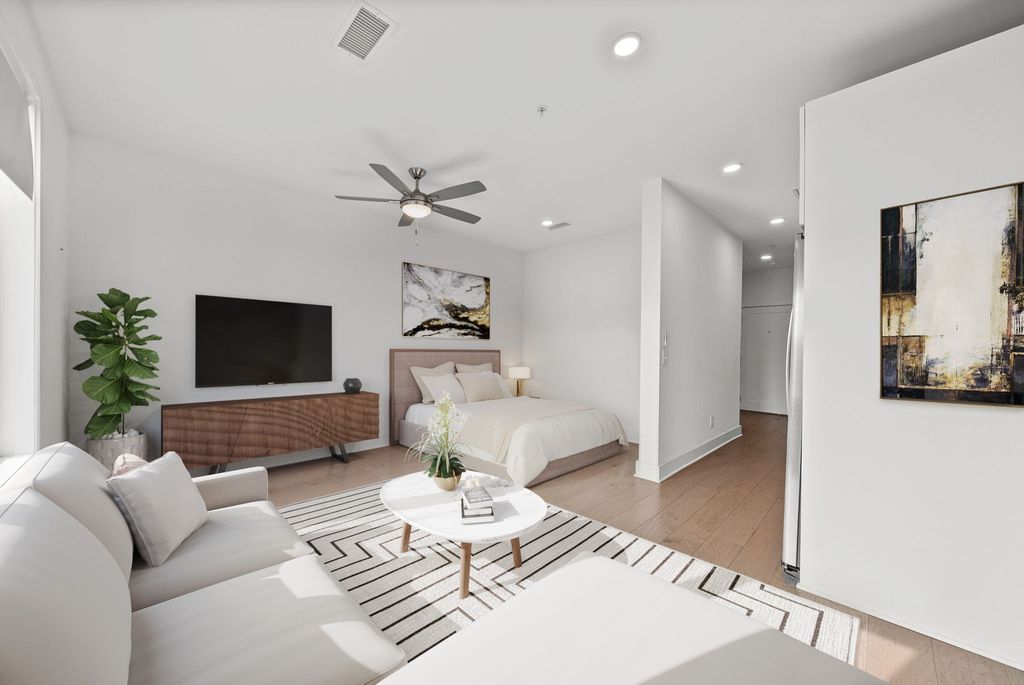 1041 E Trinity Ln 417, Nashville