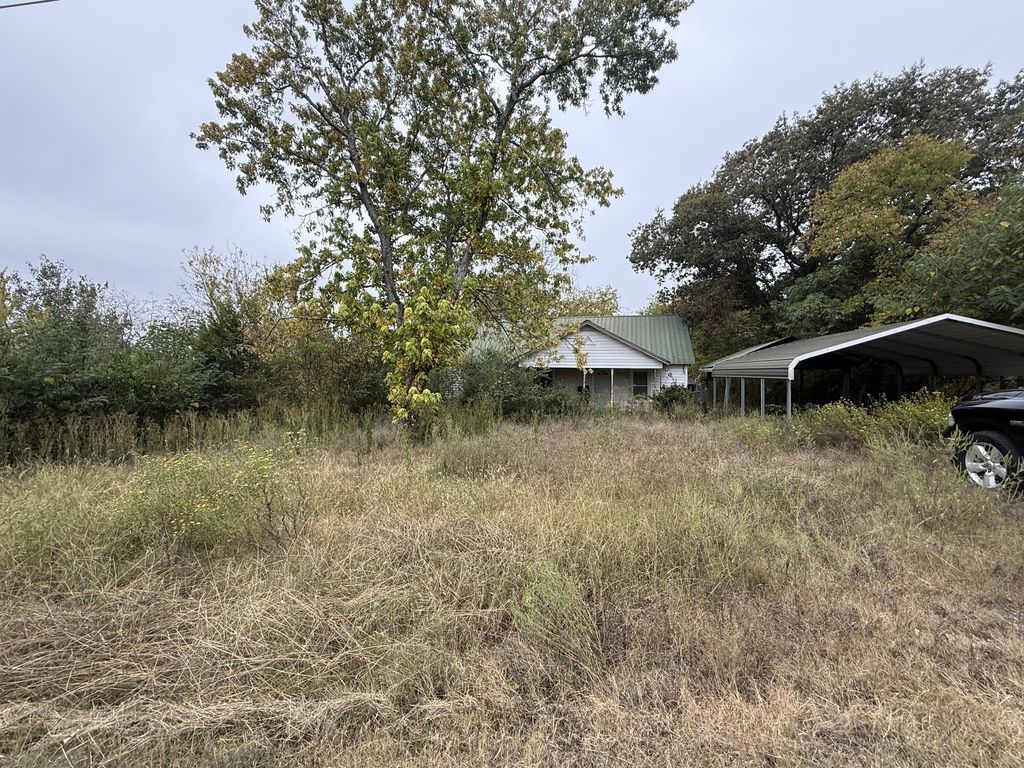 1570 Holmes Gap Rd, Watertown