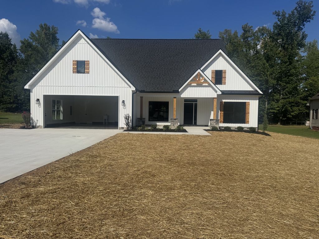 253 Simons Blvd, Morrison