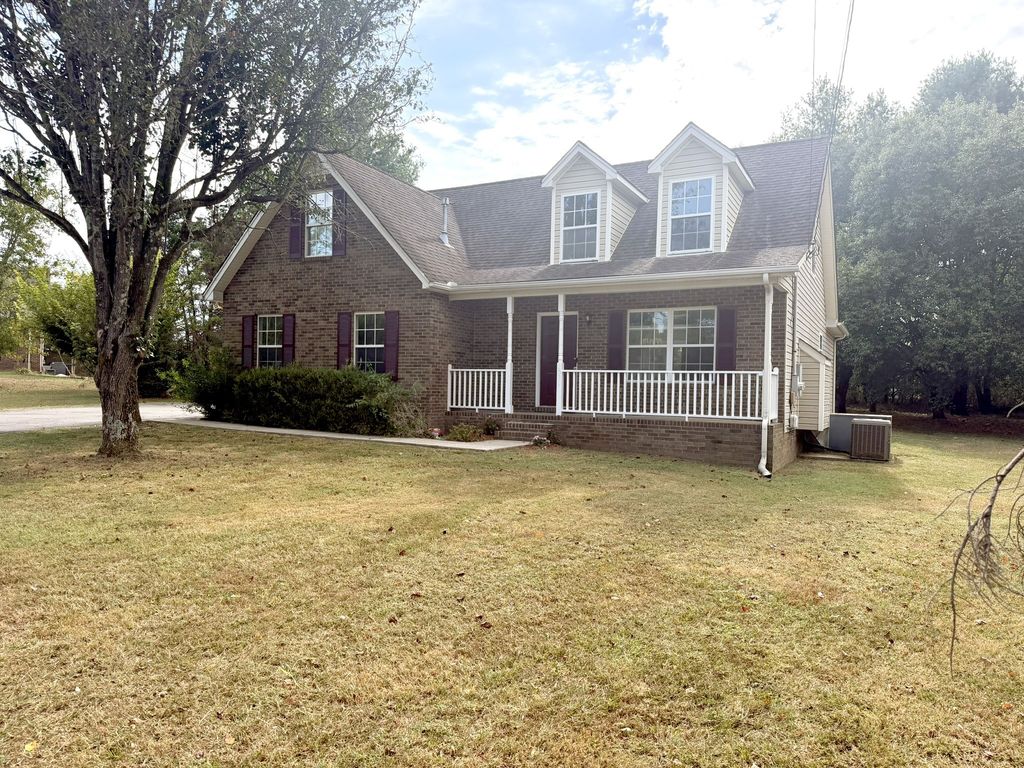 2039 Sterling St, Murfreesboro