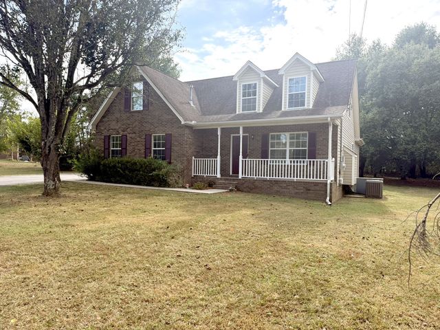 2039 Sterling St, Murfreesboro