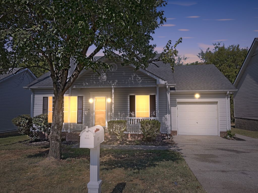 827 Neelys Chase Dr, Madison
