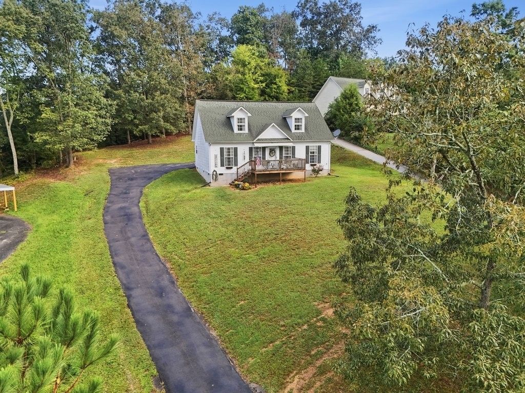 777 Grassy Branch Rd, Dayton
