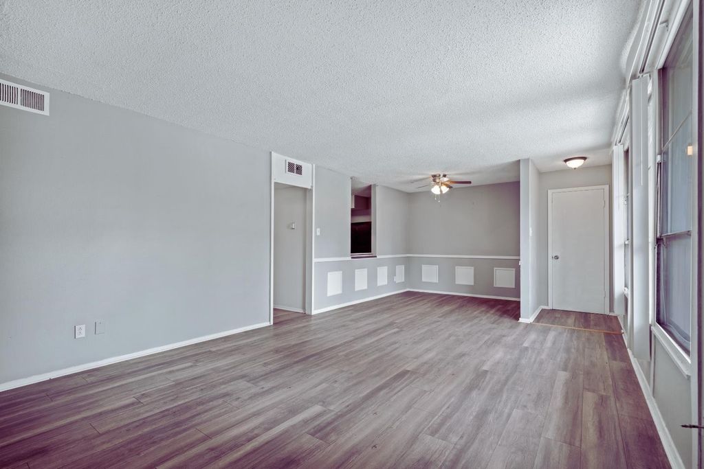 108 N Belvedere Blvd 22, Memphis
