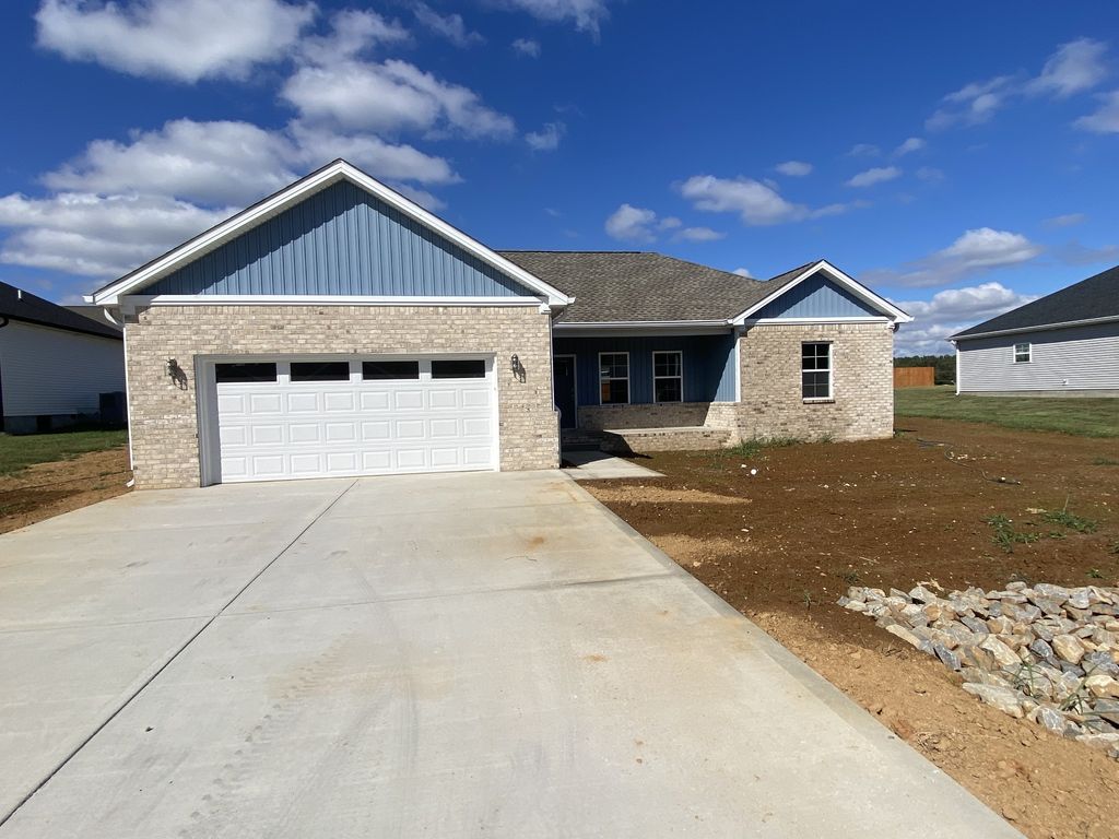 37 Fieldstone Circle, Cadiz