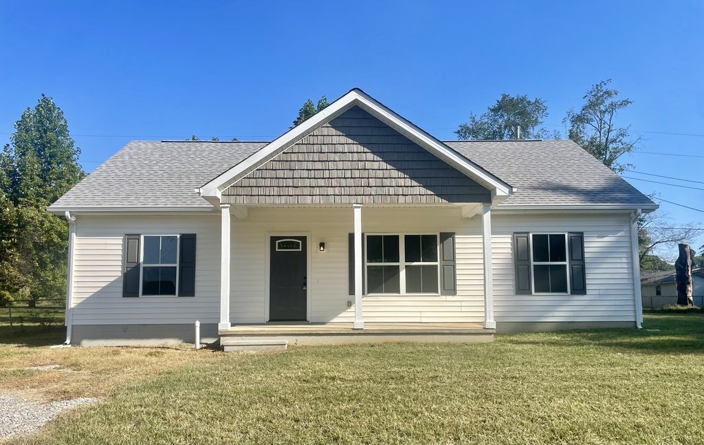 204b Clayton St, Lawrenceburg