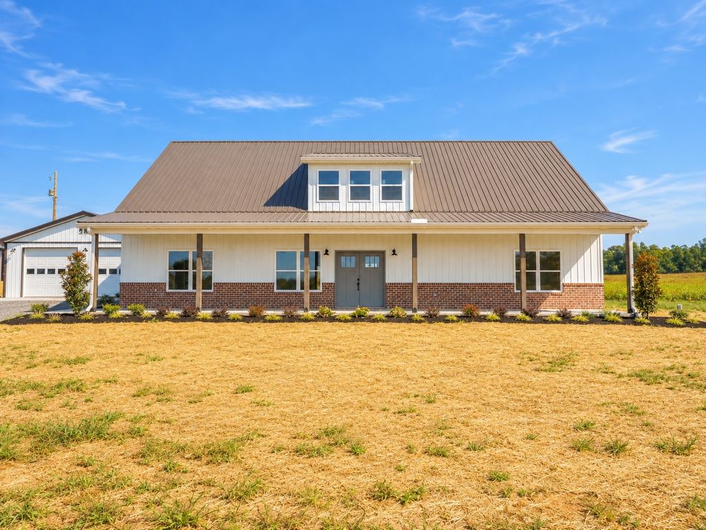 4678 William Woodard Rd, Springfield