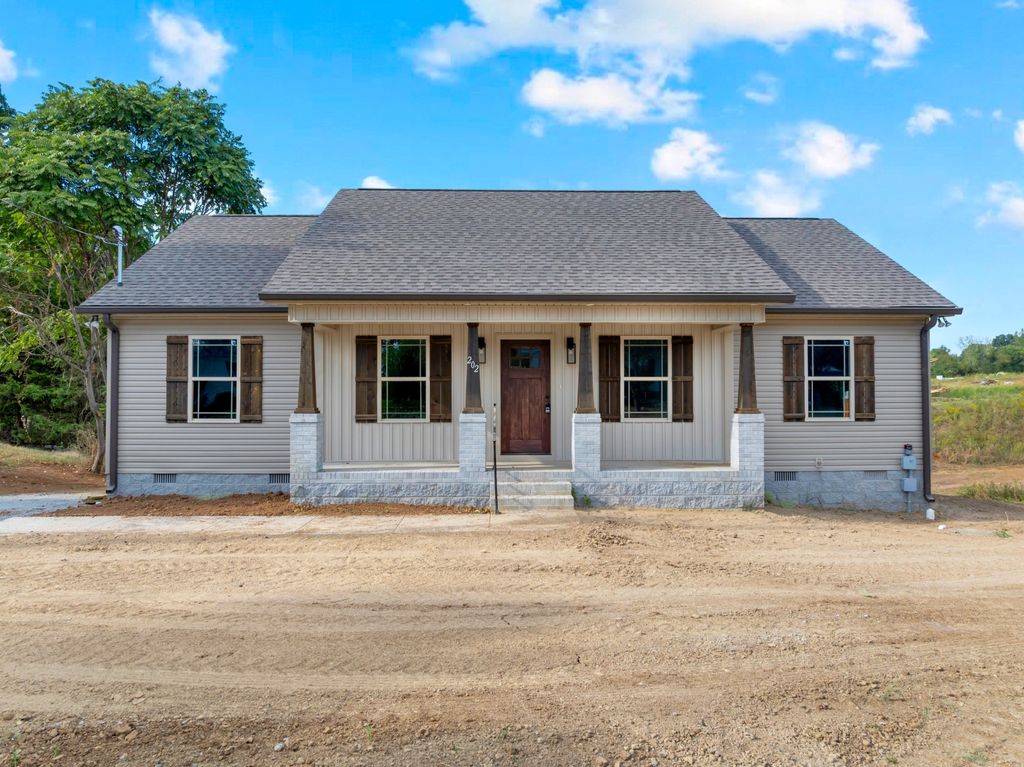 202 Archery Lane, Shelbyville