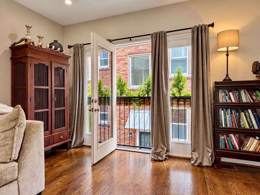 2003 Convent Pl 6, Nashville