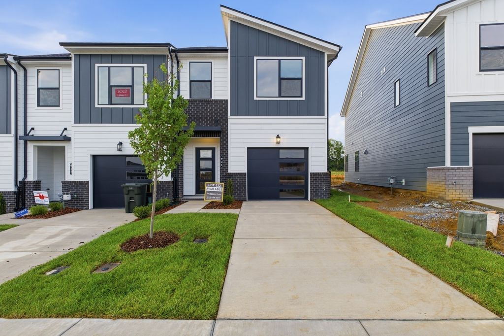 921 Tellico Street, Gallatin