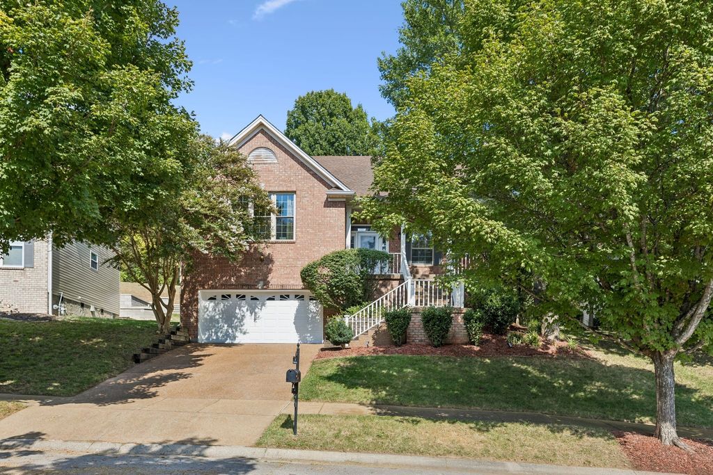 208 Bateman Ave, Franklin