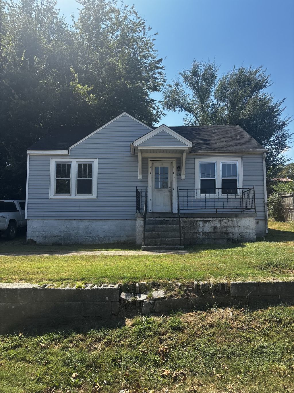 213 W 17th St, Columbia
