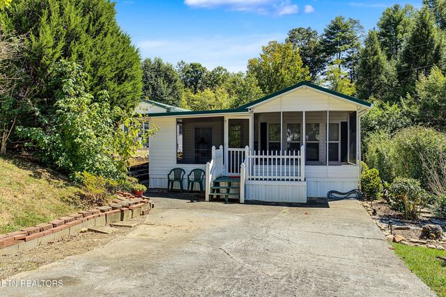 612 Whistling Swan St, Townsend