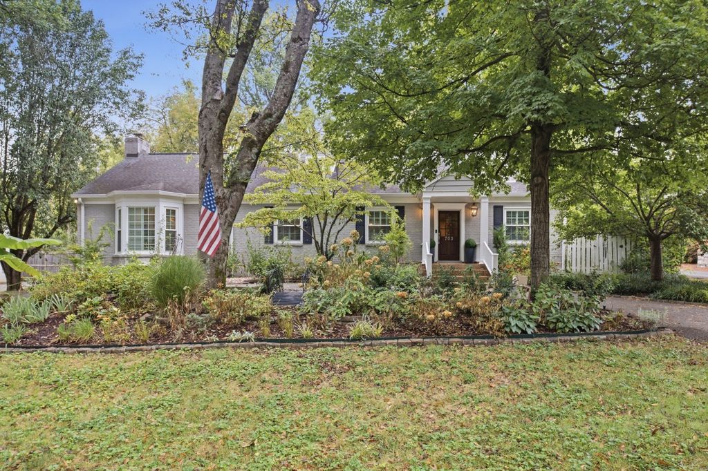 703 Clearview Dr, Nashville