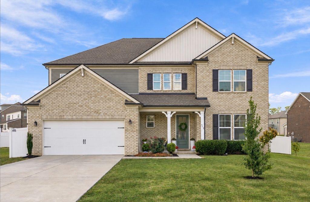 613 Davenport Dr, Murfreesboro