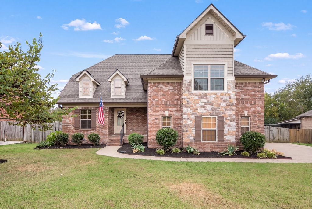 611 Virginia Belle Dr, Smyrna