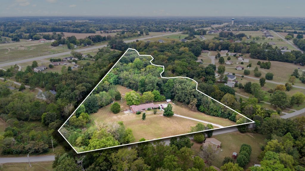 4358 Old Highway 431, Greenbrier
