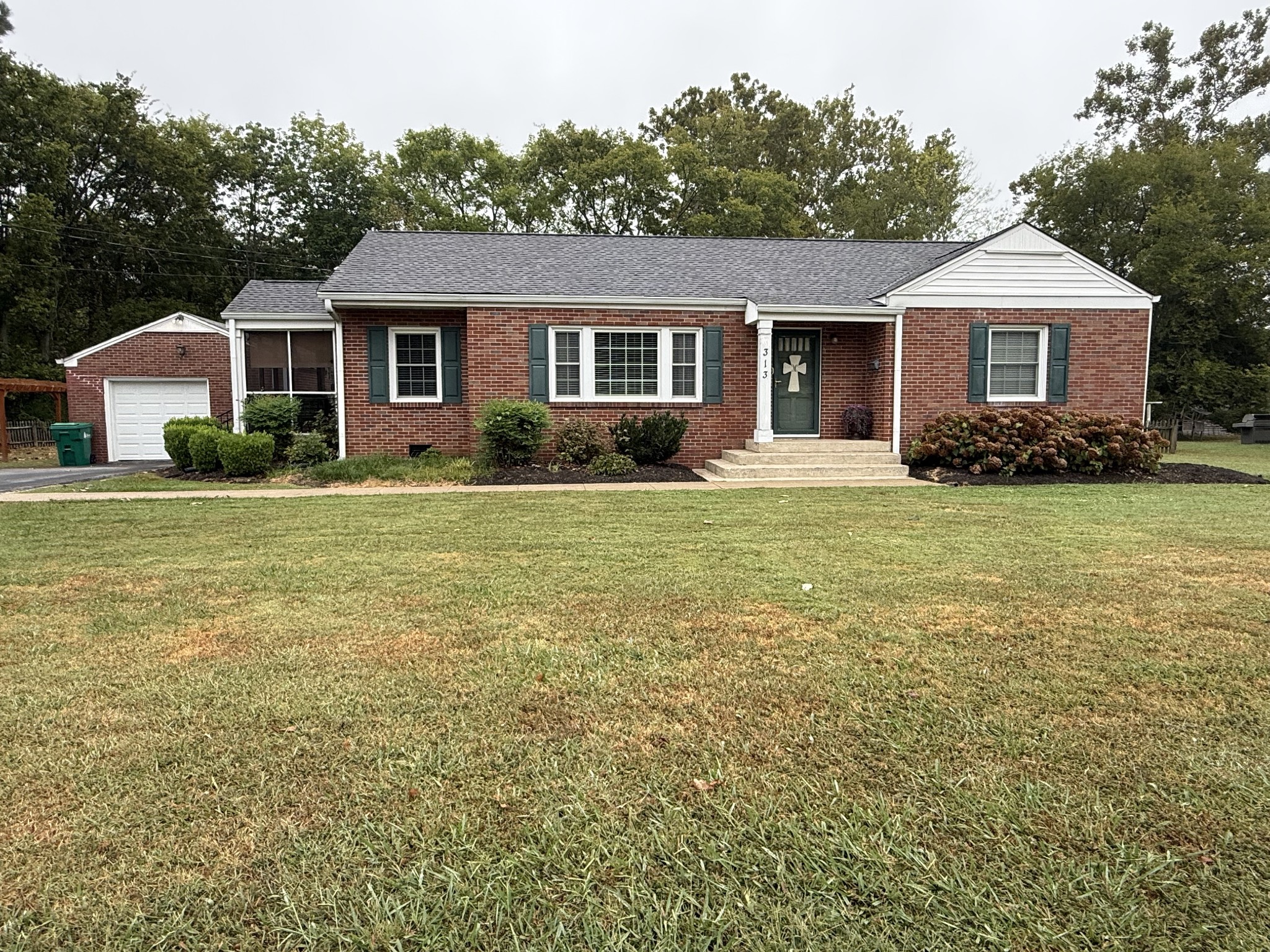 Photo for MLS 3599110 in 313 Castle Heights Ave Lebanon, TN - 37087