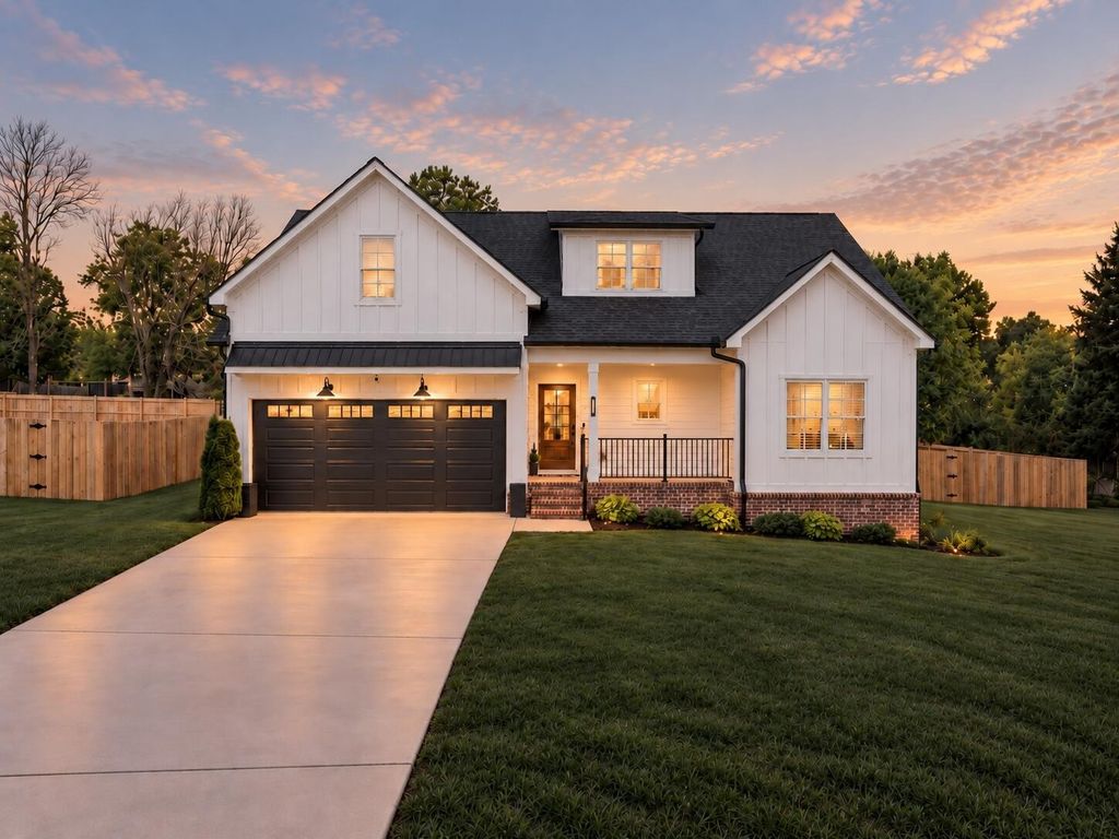 5020 Judd Way Nw, Cleveland