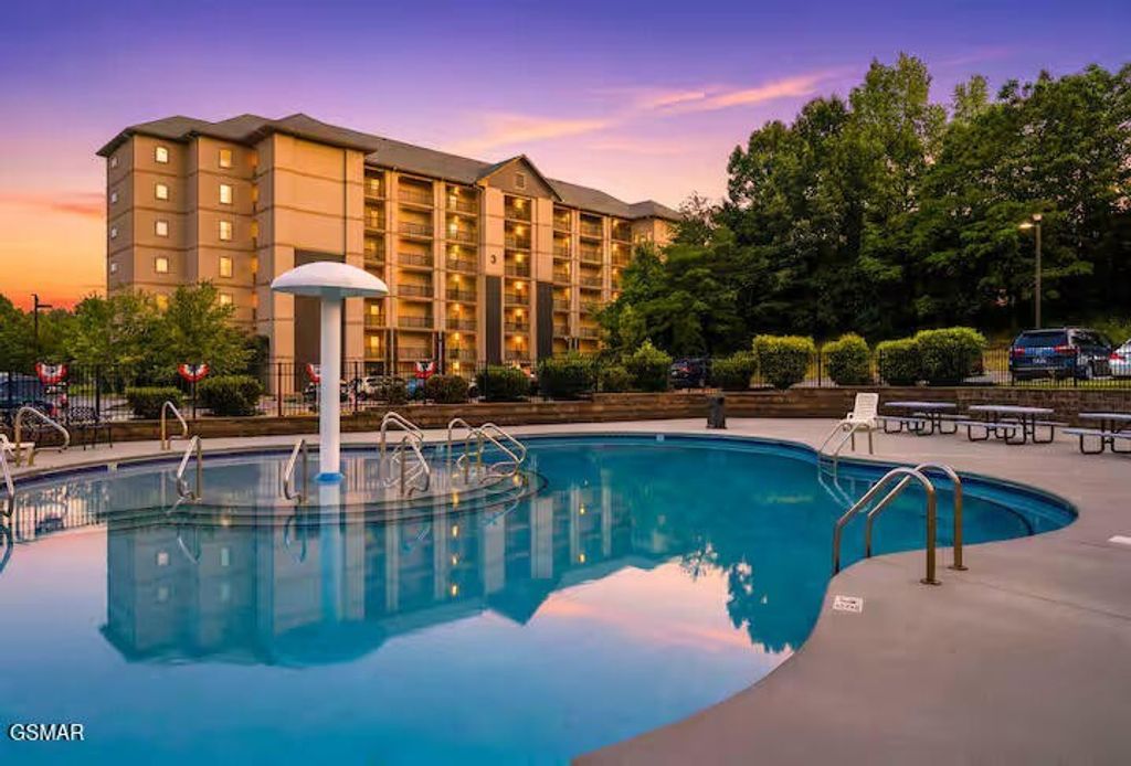 124 Plaza Drive 5406, Pigeon Forge