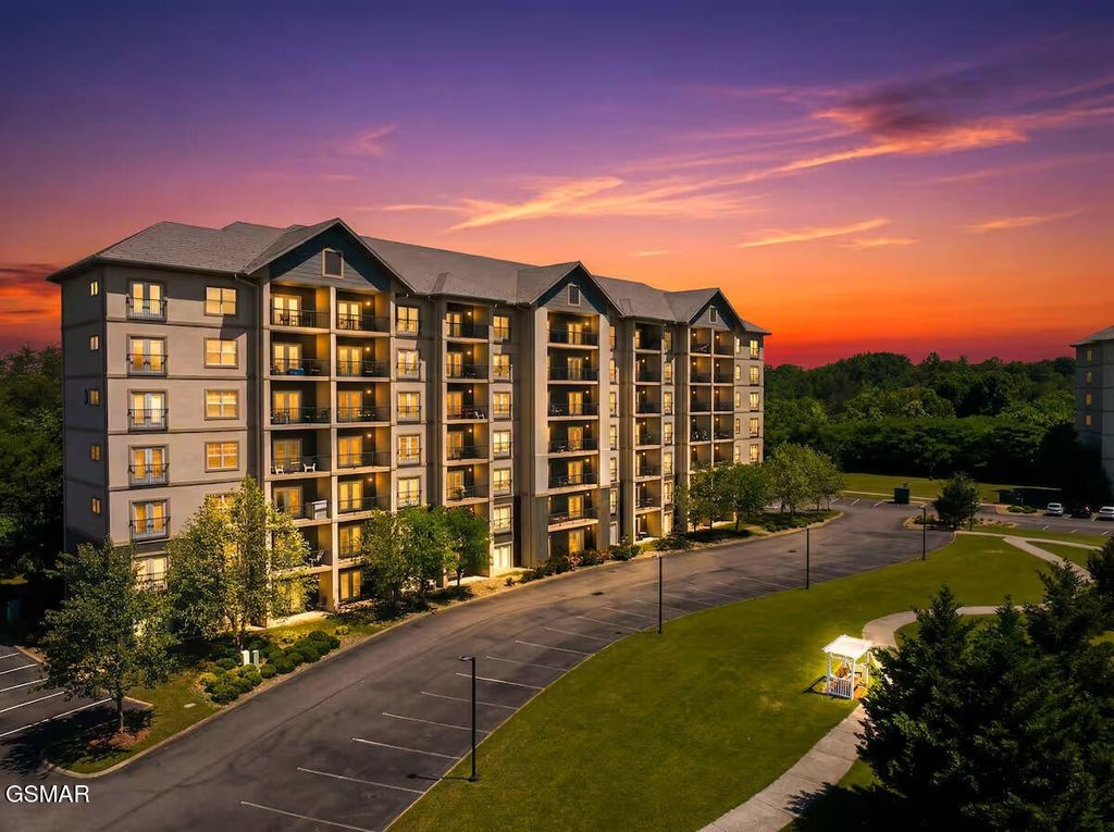 124 Plaza Drive 5301, Pigeon Forge